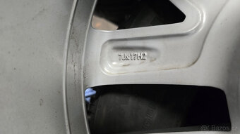 VW Passat originál Alu kola 17" - 8