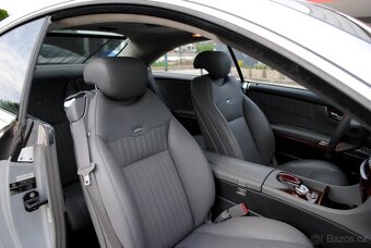 Mercedes-Benz CL 600 AMG - 8