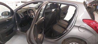 Hyundai i20, 63 kW - 8