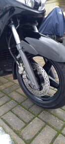 Yamaha Xmax 125 - 8