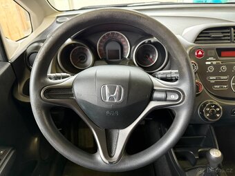 Honda Jazz, 1.2 i-VTEC 66 kW - 8