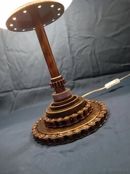 STEAMPUNK RECYCLE ART LAMPY - PATINOVANÝ KOV - 8