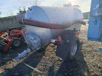 Pomot - fekál ,cisterna - 8