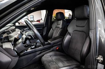 Audi E-tron S Sportback 370kw (503k), záruka, Matrix, R21 - 8