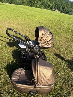 Kočárek Junama - 8