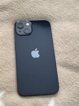 iPhone 13 128gb stav baterie 93% - 8