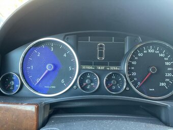 Vw touareg 3.0tdi 165kw - 8