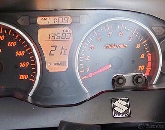 SUZUKI BURGMAN 400 - 8