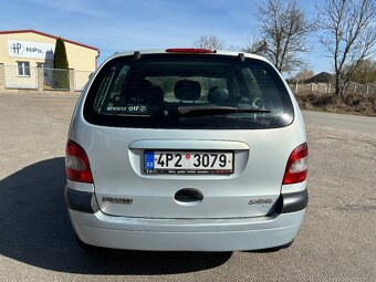 Renault Scenic 1.6i 16V 79kw - 8
