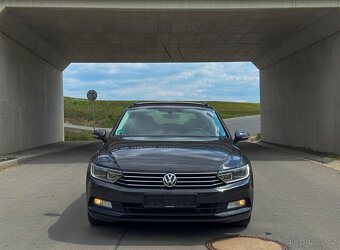 VOLKSWAGEN PASSAT 1.MAJ EL. KUFR CARPLAY SERVIS - 8