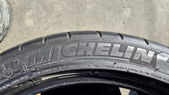 Letní pneu 275/35/19 Michelin - 8