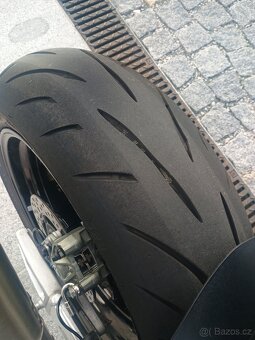 Aprilia RSV4 1100RR 2023 160kw - 8