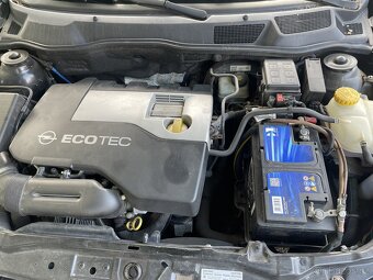 Prodám Opel Astra Cabrio - 8