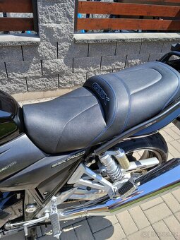 Suzuki GSX1400 r.2005 - 8