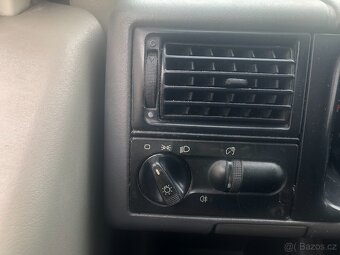 Volkswagen Transporter 2.5 tdi 75kw - 8