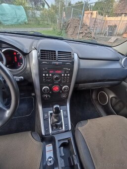 Suzuki grand Vitara 1.9 DDIS 4x4 - 8