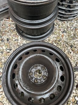 Disky Peugeot 807, Citroen C8,.. 7Jx16 a 215/60 R16 zimní pn - 8