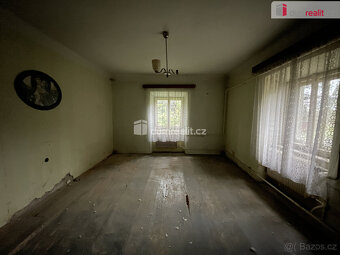 exkluzivní prodej samostatné části dvojdomu, maštale a velké - 8