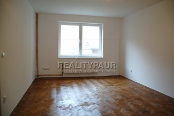 Pronájem bytu 4+1, 120m, zahrada 300m, sklep, sušárna, cihla - 8