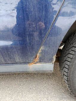 PRODEJ VOLKSWAGEN SHARAN 1.9 ROK 2007 - 8