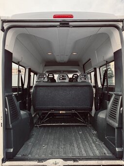 Peugeot boxer minibus 9 míst - 8
