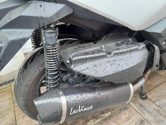 Yamaha X-Max 400, 2015, 23tis.km, výborný stav, CZ doklady - 8