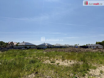 Prodej, pozemek pro stavbu RD, 941 m2, Velká Hleďsebe, okr. - 8