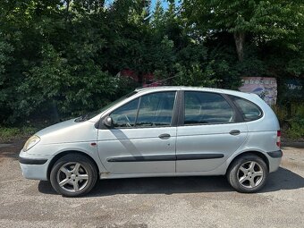 Renault Megane Scenic 1,6i 16V 79kW, r.v. 2002 - 8