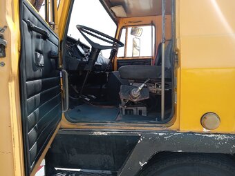 TATRA T815 AD20 6x6 - 8