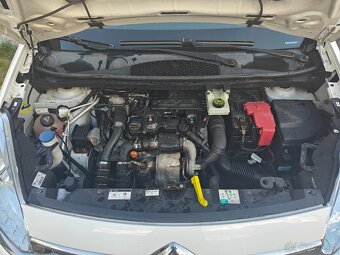 Berlingo 1.6HDi, tažné, klima, 3 místa - 8