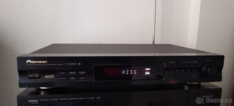 Tuner Pioneer s RDS - 8