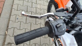 Motorka Mikilon Defender 250RR kola21/18 oranžová - 8