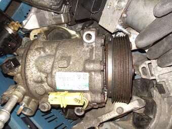 Alternátor Peugeot 407 - 8