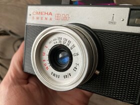 Starožitný ruský fotoaparát Smena 8M - 8