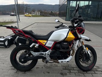 Moto Guzzi V85 TT Evocative Giallo Sahara – Euro 4 - 8