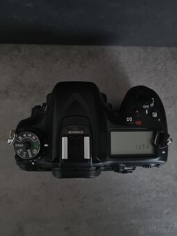 Nikon D7100 Tělo - 8