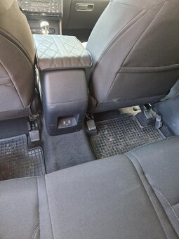 HYUNDAI TUCSON - 8