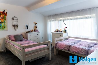Prodej, domy 4+kk, 125 m2, Mníšek pod Brdy, ev.č. 98250601 - 8