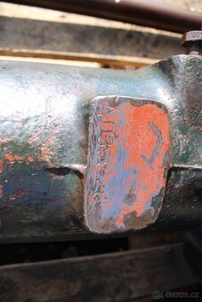 Zetor 7245 přední náprava převodovka kola kardan šrouby A - 8