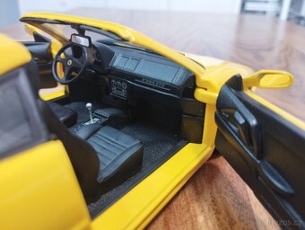 Ferrari F355 1/18 - 8