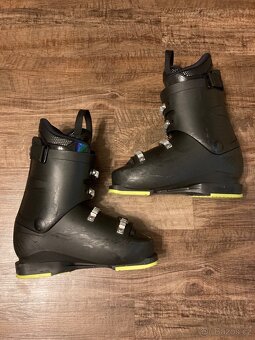 Sjezdový set Salomon XMax a Fischer RC4 - 8