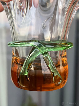 Váza 9 cm, hutní sklo René Roubíček Škrdlovice - 8