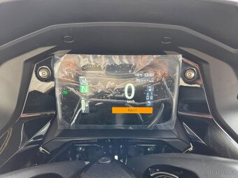 Honda Forza 750 - novy model - 8