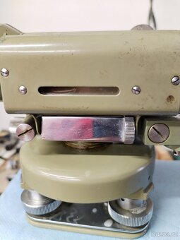 Nivelační přístroj MEOPTA - 8