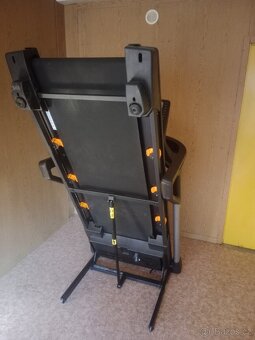 Běžecký pás NORDICTRACK při rychlém jednání sleva - 8