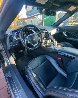 Chevrolet Corvette C7 - 8