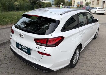 Hyundai i30, 1.6 CRDi automat - 8