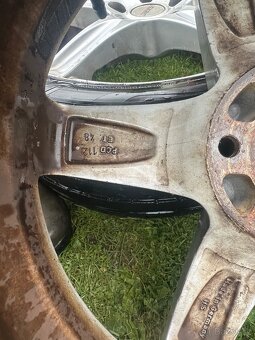 Pneu 225/45 R17 - 8