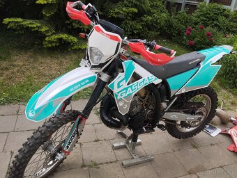 Gas gas ec 300 - 8
