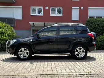 Toyota Rav4 2.2 D4-D 130kW SUV 4x4 Navi Tempomat Rám Nášlapy - 8